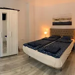 Casa Andrea דירה *